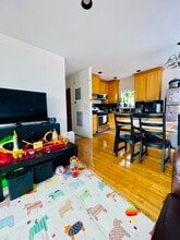 4207 161st St in Flushing, NY - Building Photo - Building Photo