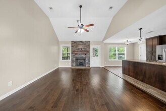 1227 Brigade Dr in Clarksville, TN - Building Photo - Building Photo