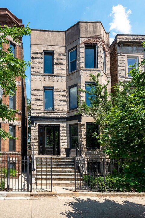 3513 N Sheffield Ave in Chicago, IL - Building Photo