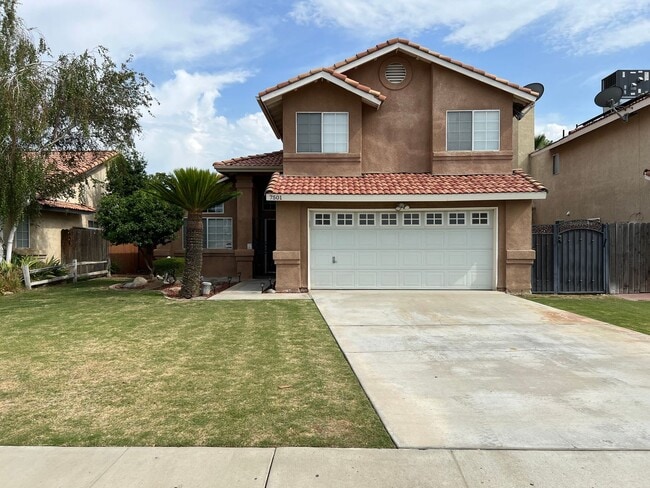 property at 7501 Canyon Clover Dr