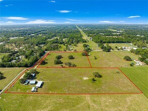 7935 SE 121st Pl in Belleview, FL - Building Photo - Building Photo