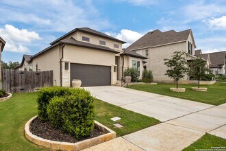 192 Cimarron Creek in Boerne, TX - Building Photo - Building Photo