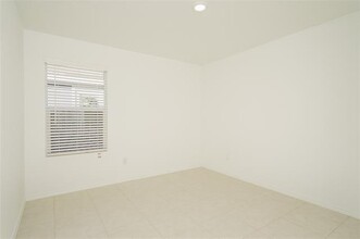 5648 Rockrose Ln in Princeton, TX - Building Photo - Building Photo
