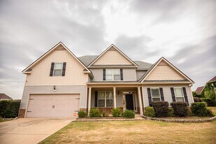 92 Seminole Trail in Fort Mitchell, AL - Building Photo