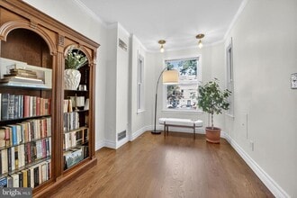 334 11th St SE in Washington, DC - Building Photo - Building Photo