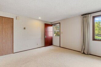 9 Big Horn Dr in Livingston, MT - Building Photo - Building Photo