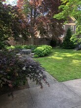 642 Orange St, Unit 3rd Floor Apartment in New Haven, CT - Building Photo - Building Photo