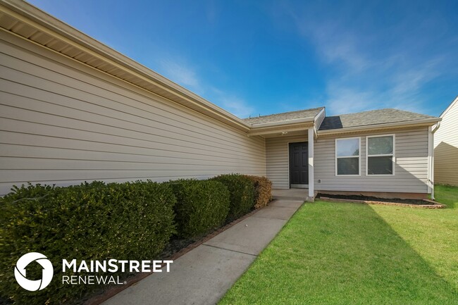 9117 Checkerbloom Dr in Oklahoma City, OK - Building Photo - Building Photo