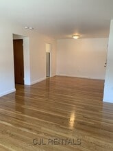 6 Harris Cir in Arlington, MA - Building Photo - Building Photo