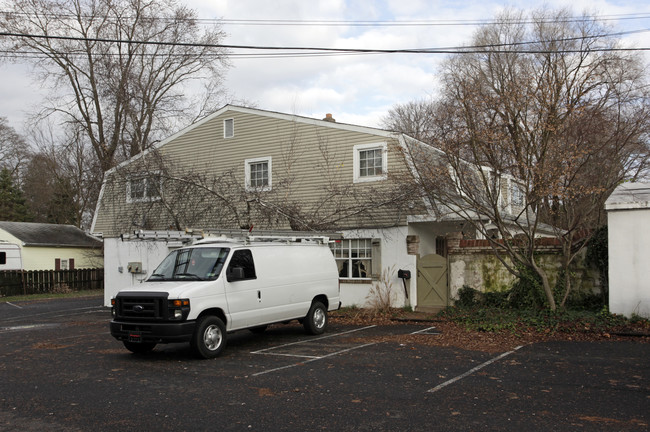 176 York Rd in Warminster, PA - Foto de edificio - Building Photo