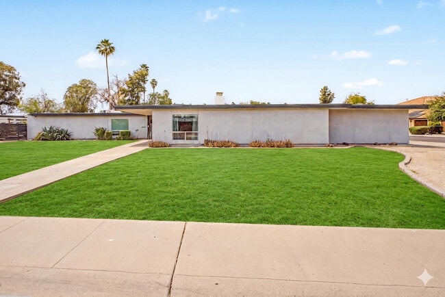 2800 S Bala Dr in Tempe, AZ - Building Photo - Building Photo