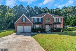 10806 Misty Meadows Ct in Hampton, GA - Building Photo