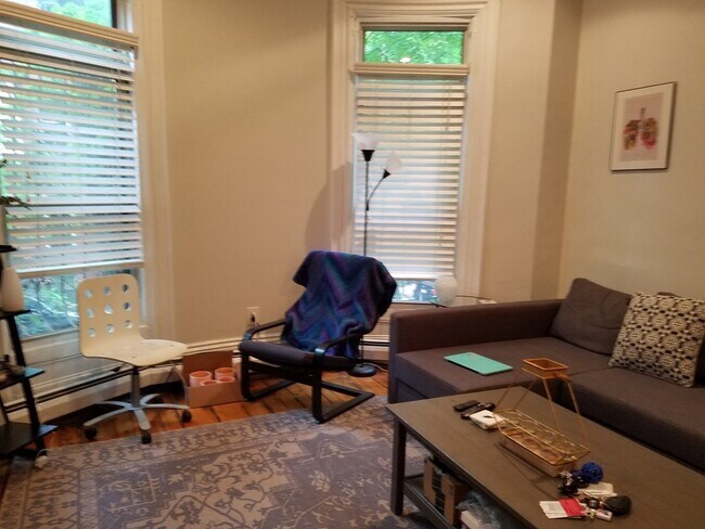 property at 47 E Springfield St