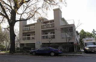 231 Lafayette Cir Apartments