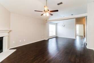2521 Nogales Dr in Fort Worth, TX - Building Photo - Building Photo