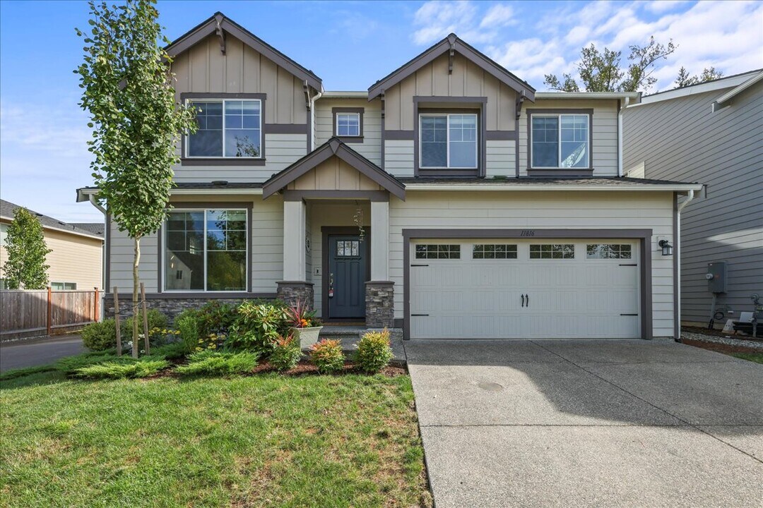 11816 9th Pl SE in Lake Stevens, WA - Building Photo
