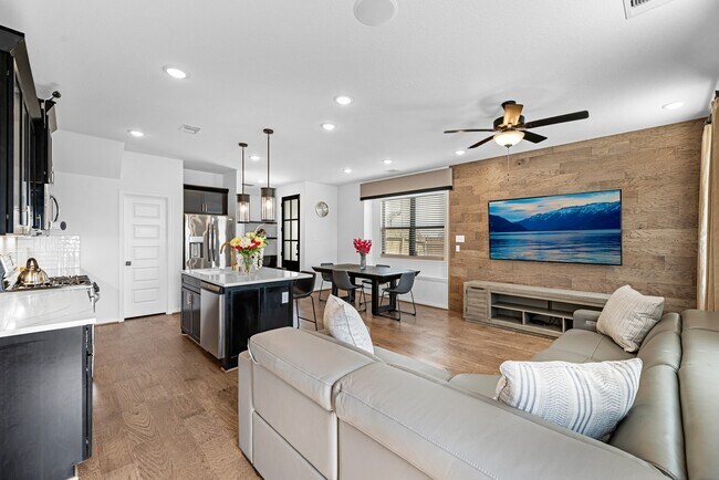 property at 27903 Western Crk Ct