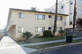 Murietta Apartments in Sherman Oaks, CA - Building Photo - Building Photo