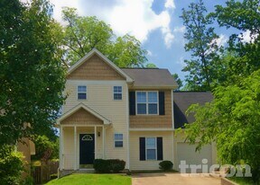 621 Hoskins Ridge Ln in Charlotte, NC - Building Photo