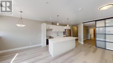 2 Quebec St in Guelph, ON - Building Photo - Building Photo