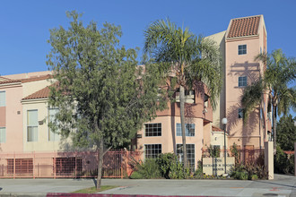 Richard N Hogan Manor in Los Angeles, CA - Building Photo - Building Photo