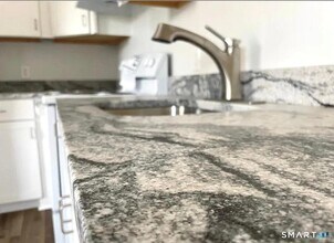 30 Anthony St in Griswold, CT - Building Photo - Building Photo