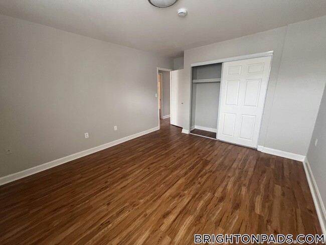 3 Bronsdon St in Boston, MA - Building Photo - Building Photo