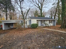 1511 Shadycrest Ln in Richmond, VA - Building Photo