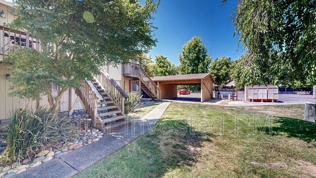 property at 5220 Fulton Rd
