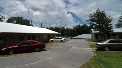 602 S Weeks St in Bonifay, FL - Building Photo - Other