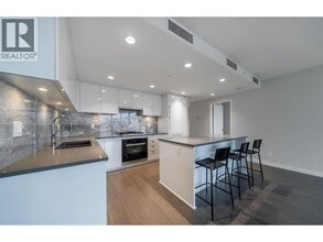 3699 Sexsmith Rd in Richmond, BC - Building Photo - Building Photo