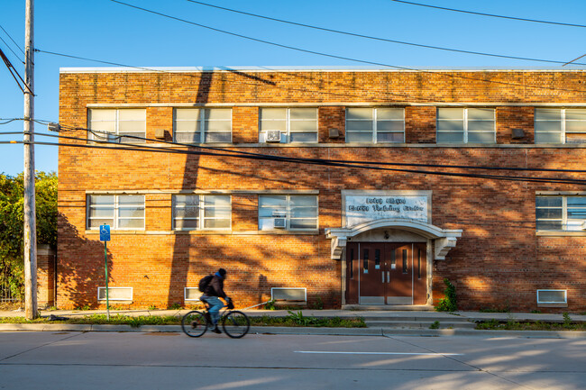 450 Eliot St in Detroit, MI - Foto de edificio - Building Photo