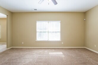 111 Loblolly Ln in Dallas, GA - Building Photo - Building Photo