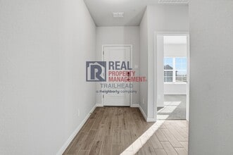 1920 Preakness Dr in Granbury, TX - Building Photo - Building Photo