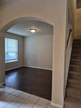 808 Busleigh Castle Way in Pflugerville, TX - Building Photo - Building Photo