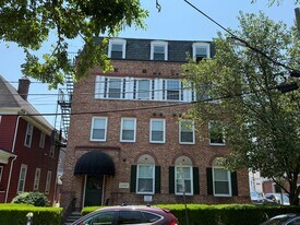 41 Spring St in Princeton, NJ - Building Photo