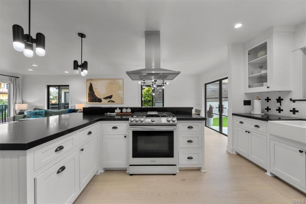 1012 10th St in Manhattan Beach, CA - Building Photo