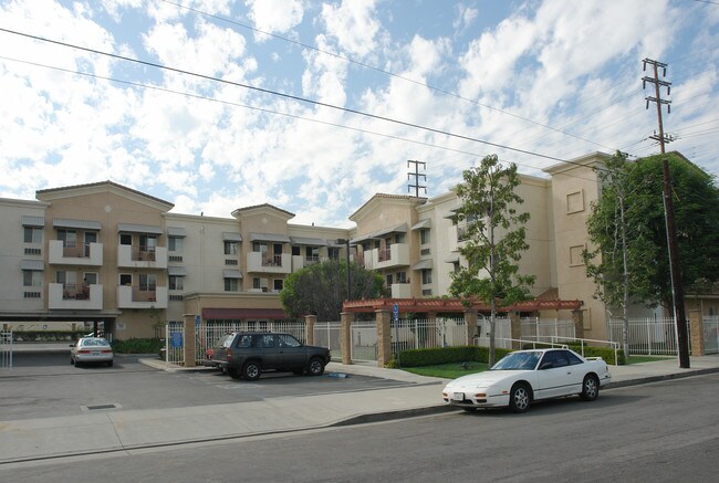 Telacu Pointe in Los Angeles, CA - Building Photo - Building Photo