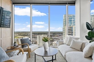 777 N Ashley Dr in Tampa, FL - Foto de edificio - Building Photo