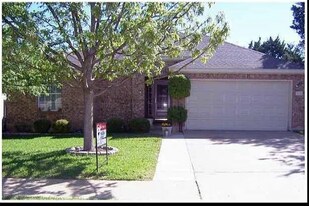 1904 Hollow Ridge Dr in Cedar Park, TX - Building Photo