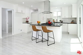 4564 W Broadway in Hawthorne, CA - Building Photo - Building Photo
