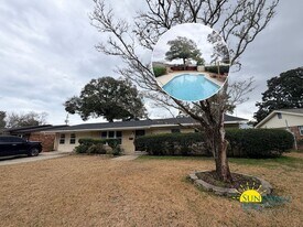 16 Chelsea Dr NW in Fort Walton Beach, FL - Building Photo