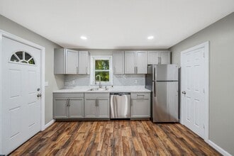 11 Haab Ave in Babylon, NY - Building Photo - Building Photo