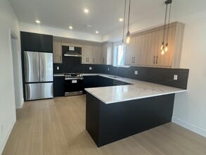2968 Conlin Ct in Kelowna, BC - Building Photo - Building Photo