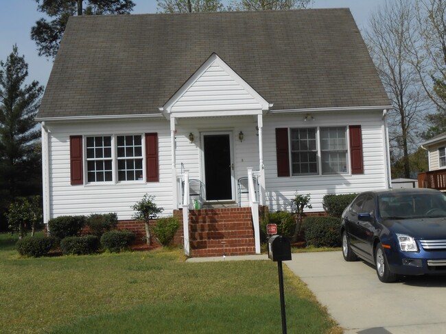 property at 1842 New Lincoln Cir