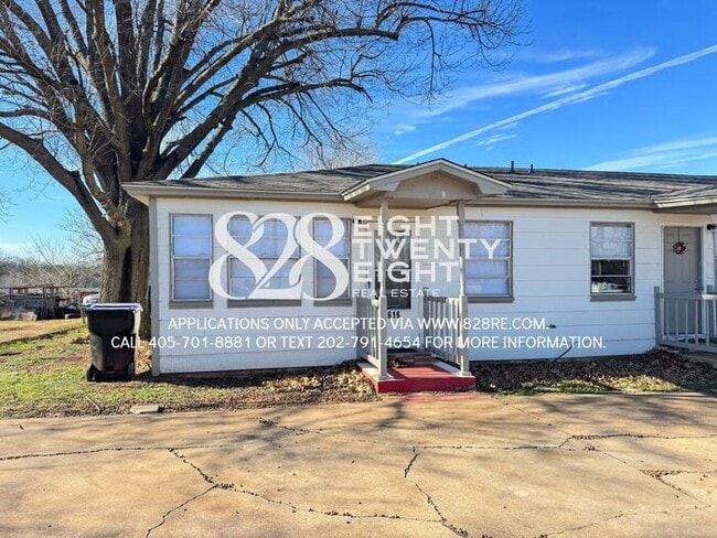 property at 612 S 7th St