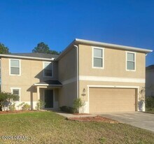 313 Bayberry Lakes Blvd in Daytona Beach, FL - Building Photo