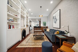 47 Marlborough Ave in Toronto, ON - Building Photo - Building Photo