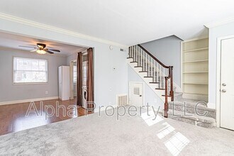 100 Lewis Dr in Greenville, SC - Building Photo - Building Photo