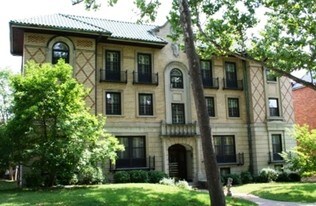 7514 Buckingham Dr, Unit 3E